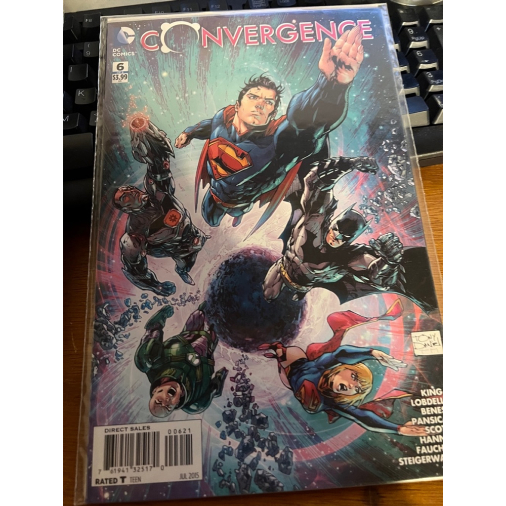 Convergence #6 DC Comics VF/NM - Tony Daniels Variant Cover